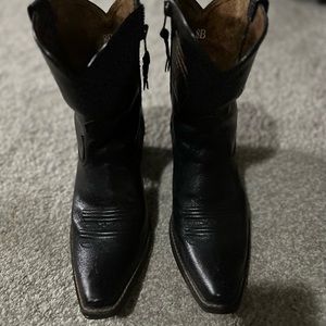 Ariat ankle boot.  Black size 8